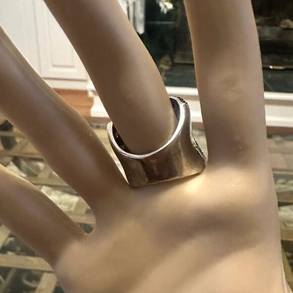 JtV 12 Row Vintage Knuckle to Knuckle Faux Diamond Ring in .925 Silver sz7 - Picture 8 of 8